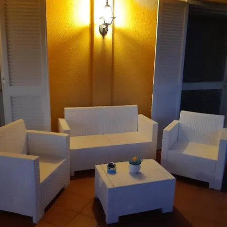 Casa vacanze Casa Vacanze Con Terrazza Vista Mare E Relax Casa del Lago